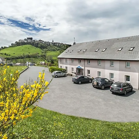Brit Essentiel Saint-flour Otel