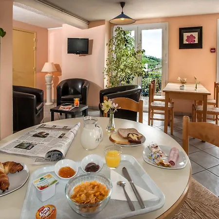 Brit Essentiel Saint-flour Hotel 2*