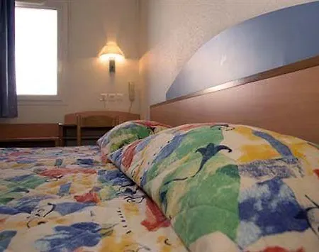 Hotel Brit Essentiel Saint-flour 2*