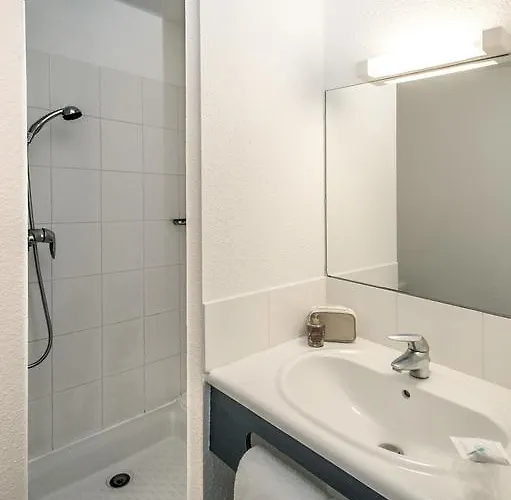 Hotel Brit Essentiel Saint-flour